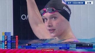 解説者も見惚れる最強バサロ泳法「きましたね！さすがです！」19歳・笑顔美しき金メダリストに「これから先が楽しみ」