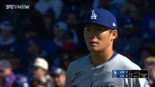 なんで当たらないんだ…山本由伸のカーブに相手打者呆然 かすりもしない三振に首を捻って困惑「球筋が綺麗すぎる」