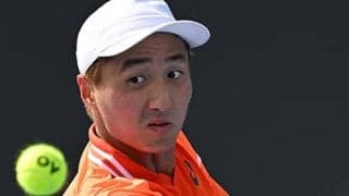  望月慎太郎 世界61位下し初戦突破 