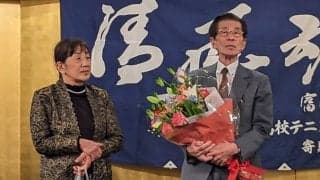 高校テニスに懸けた富岡保雄が54年の教師生活に幕。清風高校を40年連続全国選抜高校テニス大会出場などに導く