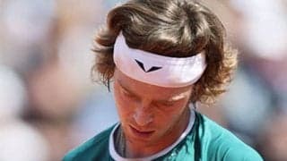 世界6位が予選勝者に金星献上
