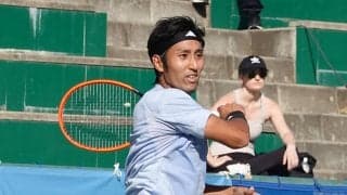 内山靖崇、2時間半超の熱戦で地元選手を下して予選2回戦へ[全仏オープン]