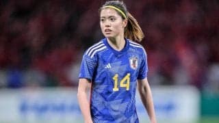 「唯さん白いユニフォーム１番似合う！」長谷川唯＆長野風花らのサッカー日本代表「新アウェイユニフォーム着用姿」が大絶賛！「スタイル良く見えます」「カッコいい！」の声