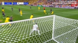 「色々と速すぎる」衝撃のスーパーゴール！ オランダ代表FWが圧巻カットインシュートをぶち込む→“EURO得点王”の有力候補に「今大会でガクポ覚醒」「えぐいな」