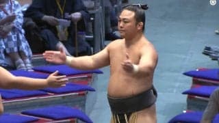 「序ノ口の声援じゃない」「感動した」炎鵬が478日ぶりの復活白星、拍手喝采で館内が一つになった瞬間