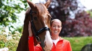 英国馬術界に激震！有力金メダリストが馬への”虐待ビデオ”流出で直前に五輪辞退を発表「長い鞭で最低でも1分間に25回、馬を叩いている」【パリ五輪】