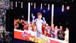 前代未聞の謝罪！ IOCが“ほぼ全裸の青塗り男”など反発を生んだ開会式の奇抜演出を釈明「本当に申し訳ない」【パリ五輪】