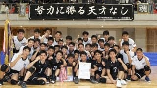 総再生回数は5000万回以上！　ヒット動画を連発する東福岡高のInstagram 「インスタも日本一に」バレー未経験スタッフの情熱【高校バレー】
