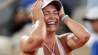 完勝で決勝進出、銀メダル以上確定
