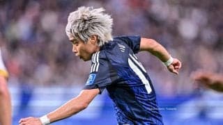 【快勝した中国戦で復活を遂げた森保ジャパンの両翼(2)】1G2Aの伊東純也が日本代表復帰のピッチで感じたもの……サポーター、仲間、離脱期間への思い