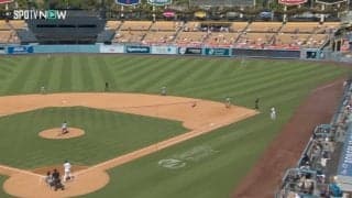  大谷翔平の特大アーチで外野手“確信フリーズ”…みんな一歩も動かない「どこまで飛んだ？」「えぐいって」