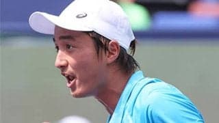  望月慎太郎 ストレート勝ちで初戦突破 