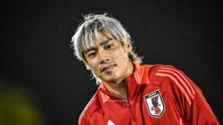 「アクションスターIJ」リーグアン公式が投稿した伊東純也の写真が見どころ満載！「躍動感溢れる1枚」「ハムストリングスたまらない」などの声