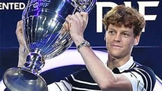 シナー 年間世界1位に、母は涙