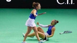 イタリアがシフィオンテク率いるポーランドを撃破し2年連続決勝へ。パリ五輪金ペアが勝負決める[ビリー・ジーン・キング・カップ]