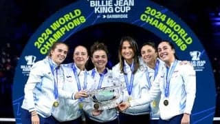 イタリアが11年ぶり5度目の優勝！希少がんを乗り越えた監督ガルビンと共にパオリーニらがトロフィー掲げる[ビリー・ジーン・キング・カップ]