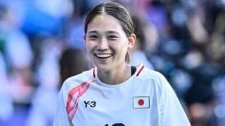 「このメンバー最高すぎる!!」「みんな可愛い」なでしこ・長野風香を中心にリバプール、ローマ、マンUら「豪華メンツの男女5ショット」が大反響！「素敵なメンバー！圧倒されますっ！」の声