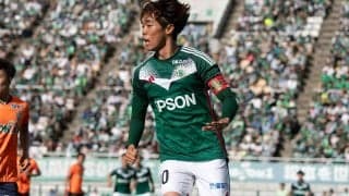 J2昇格目指す松本がチームの要・菊井悠介と契約更新「このクラブのために死ぬ気で闘います」