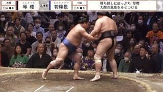 琴櫻も「えっ？」いま何が起きた？ 館内が静まり返った“驚き”の決着 「行司よく見てた」「行司すごっ」ファン驚き