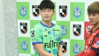 昨季は10ゴールと飛躍、湘南の10番・FW鈴木章斗は日本代表よりも湘南「このチームで活躍することをまずは考えたい」