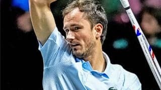 今季初の4強 メドが快勝