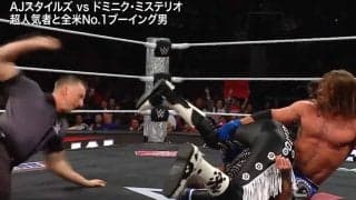 「遅れすぎだろw」レフェリーのカウントに批判殺到 観客が勝手にカウントスリーの珍事 「肩をついてるのを確認」「レフェリーの鑑」擁護の声も