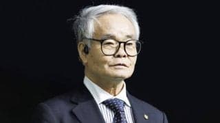 なぜ2月いっぱいじゃない？ 調教師免許が3月初週まで延びた理由
