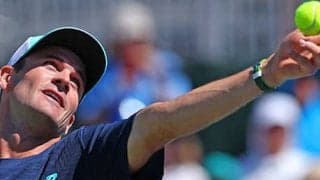  世界11位 快勝で5年連続3回戦へ 