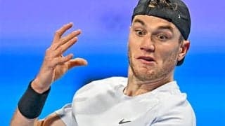  世界16位 18歳新星に快勝 