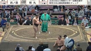 あ、ヒザが…力士に“異変”→「自分でハメてるやん」「力ずくで直した？w」衝撃の展開にファン安堵も騒然 勝った力士は心配顔