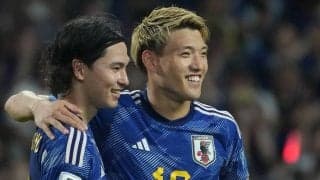 ｢さんまさんおる！｣｢小栗旬夫妻が混じってる！｣日本代表MF堂安律の結婚披露宴参列者が豪華すぎる！｢よう集まったな｣｢カオルくんの肩にさんまさんの手がっ｣の声