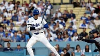 球場大ブーイング！ 大谷翔平、ボール確信→まさかの判定で叫ぶも…光った“神対応”にSNS称賛「これぞスターの姿」
