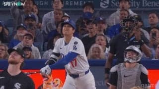 「この角度で！？」大谷翔平、“日の丸”方向へ187キロ爆速アーチ すくい上げるフォームがエグイ…「打球速度化け物だろw」「パワー谷さんエグすぎ」