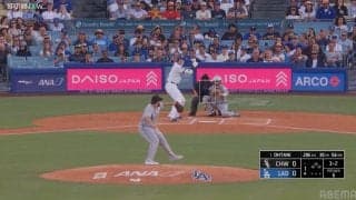 大谷翔平が“覇気”で圧倒？相手投手が突然制球を乱す瞬間「見聞色使い」「ピッチャー逃げてる？」