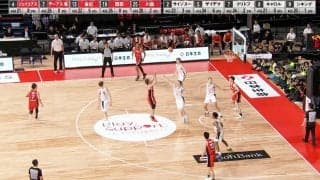まるで流川楓？ 華麗すぎるテクニックにアリーナ熱狂！「今日のハイライトだ」「おでんくんキレキレ」西田優大がフェイク→スピンムーブ→フェイダウェイの“３連コンボ”