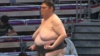 「身体に対して足が細い」ほっそり“美脚”力士に驚きの声 「私より細い」の声も