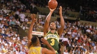 NBA史上初めて3P成功数1000本に達したのはデイル・エリス…歴代最短記録保持者は？