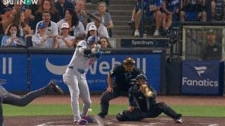 何が起きた？ 大谷翔平、爆速スイングで“珍ハプニング”「すごい音」「ヤバすぎる」相手野手にバットが飛んでいく… ファン騒然