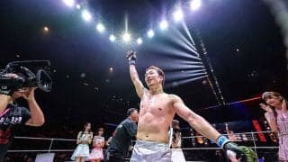 【超RIZIN.4】朝倉未来のサイン入りグローブが今大会最高額“70.5万円”　2番目に高額で落札されたのは、死闘の末に最終回TKOで敗れたあの選手