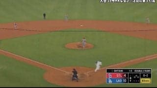 ウソでしょ！？ 大谷翔平の打球に“混乱”「めっちゃ速いw」「ヤバすぎる」相手野手ドン引き… とんでもないスピードで“爆速内野安打”