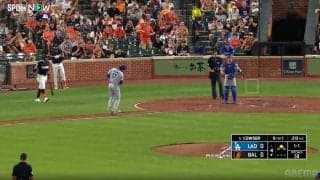 大谷翔平が「自分で拾いにいく」まさかのプレー　直後、投球も“激変”…スイッチ入れた瞬間に「ここで怒りました」