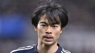 ｢美し過ぎる｣日本代表MF三笘薫の“浮き球クライフターン”にメキシコサポーターも沸く！｢しびれる｣タッチライン際の芸術的プレー