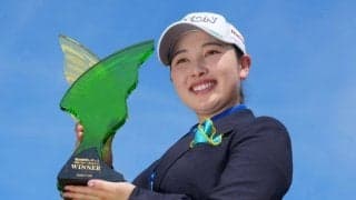 「術後の痛みはまだありますが…」トップ女子プロゴルファーが手術終了を報告　痛々しいギプスも変わらない柔和な笑顔