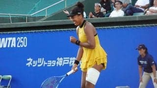 大坂なおみ 試合終盤に左太ももを負傷し涙も…執念で前年覇者を撃破し8強 [木下グループジャパンオープン]
