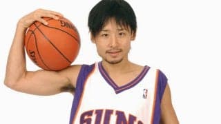 サンズ公式が田臥勇太の写真を投稿…背番号「1」にちなみ「シーズン開幕まであと1日」