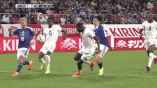 速すぎて危険!?上田綺世の超爆速枠外シュートにファン悲鳴「シュートスピードどうなってんだよ」「客席に入るのが心配」