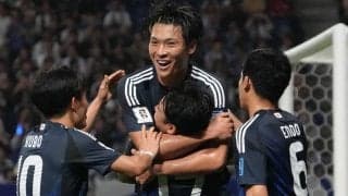 堂安律の｢俺が教えてやるよ！｣の流れから町野修斗が披露！「飛ばないケインまじですきｗ」日本代表の居残りシュート練習で“会心ゴール→爆笑パフォ”に大盛り上がり！ 