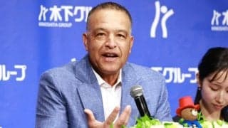 日本人美女がロバーツ監督との再会報告「本当に嬉しかった」　“サポート役”務め充実感