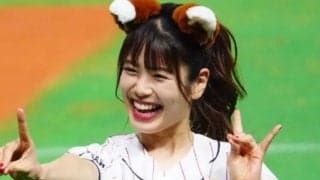 卒業から2年…元大人気チアが「変わらず綺麗すぎて…」　ユニ姿で降臨、ファン興奮「髪色似合ってる」