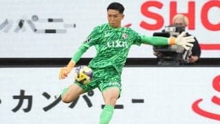 MVPは｢日本代表・楢崎｣以来15年ぶり2人目のGK！｢鹿島の守護神、スーパーセーブの数々｣を振り返る【Jリーグ2025は｢GK固定率｣がカギ】(1)